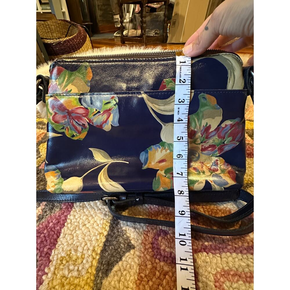 Patricia Nash Avellino Le Fleur Floral Leather Crossbody Navy Multicolor - Picture 3 of 7